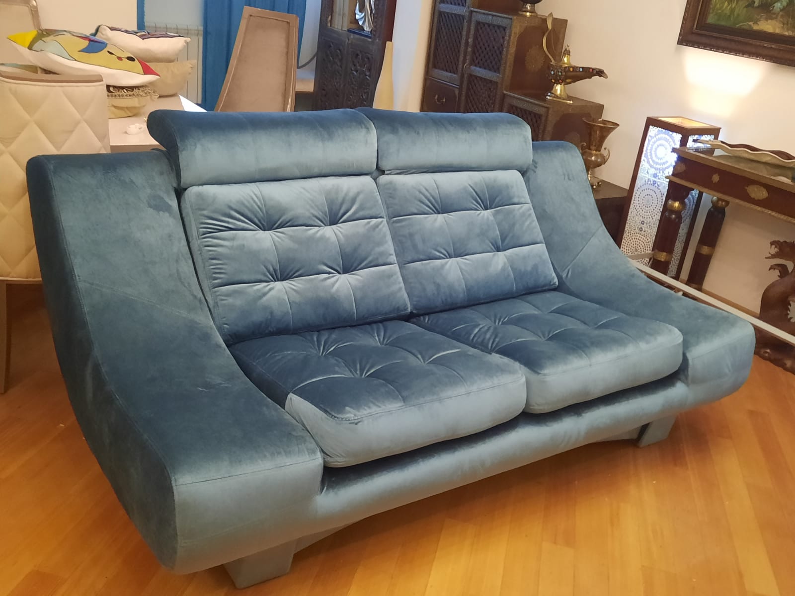 Обивка дивана на дому. Светогорск