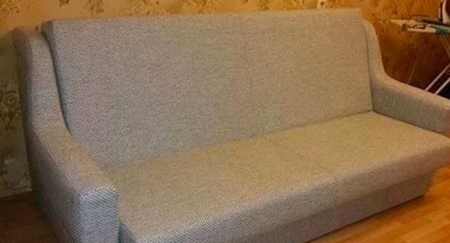 Перетяжка дивана. Светогорск